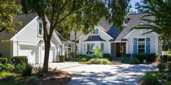 664 Colonial Drive
