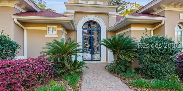 Image 2: Front Entrance Image 2: Front Entrance