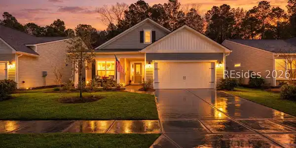 37 Carolina Oaks Avenue