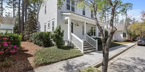 28 Tabby Shell Road