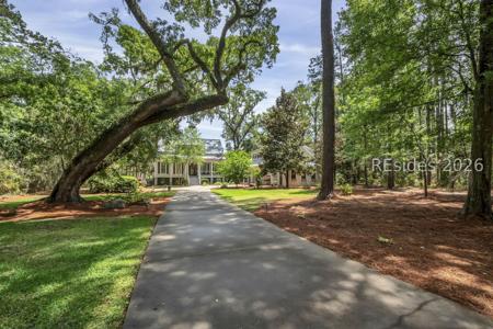51 Rose Hill Drive