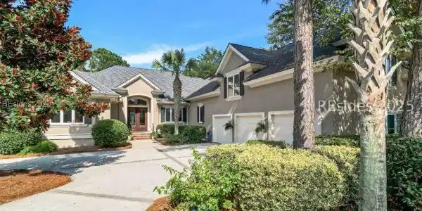 360 Fort Howell Drive