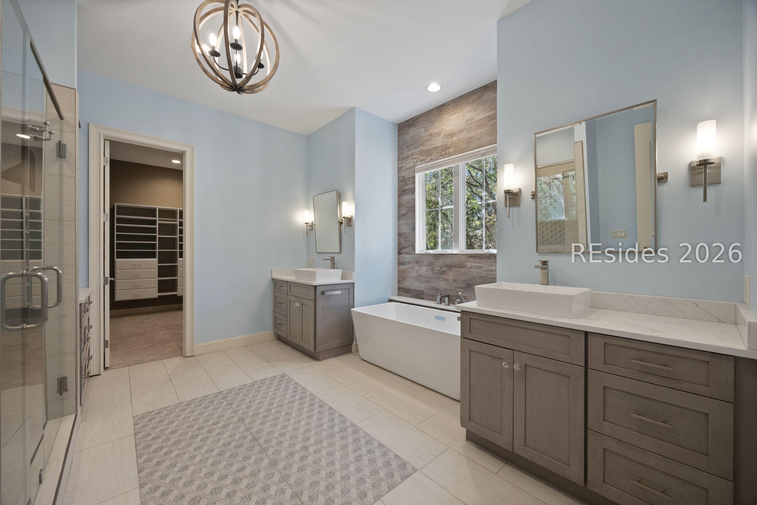 Image 4: 1st floor primary bathroom
