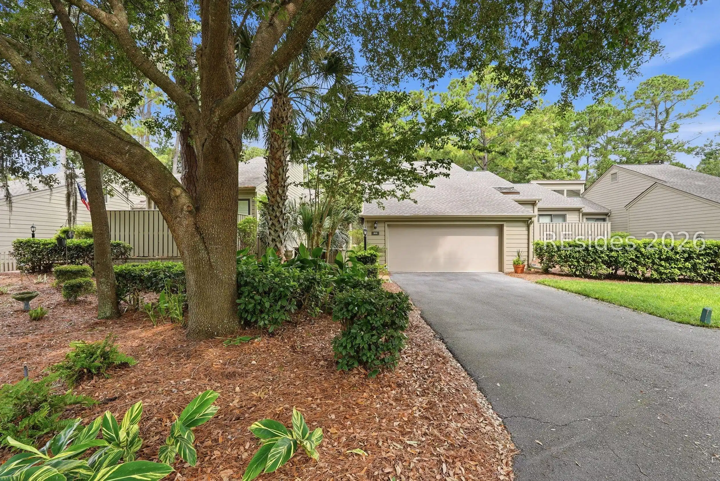 Image 1: Sea Pines hidden gem! Welcome to Fairway Oaks! Image 1: Sea Pines hidden gem! Welcome to Fairway Oaks!