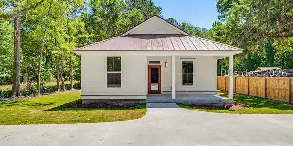 23 Seabrook Road