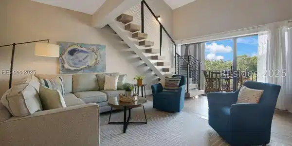 10 S Forest Beach Drive
