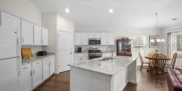 Image 4 Image 4
