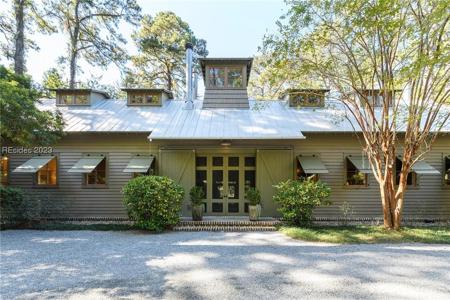 13 Barksdale Lane