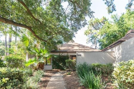 17 Lawton Drive