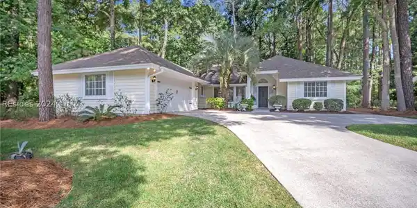 4 River Birch Place