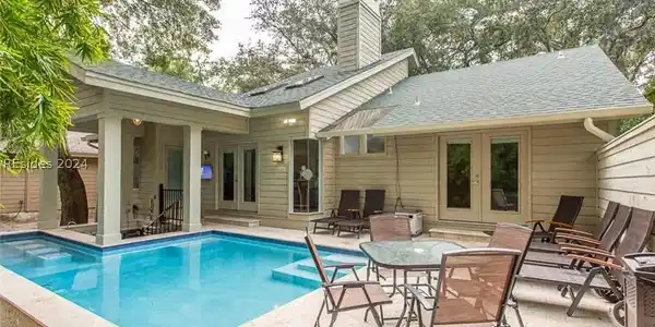 3 Dewberry Lane