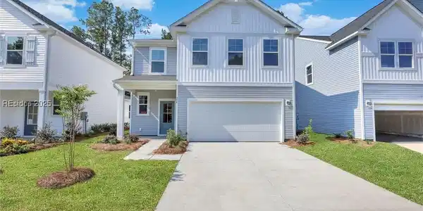 42 Lockwood Drive