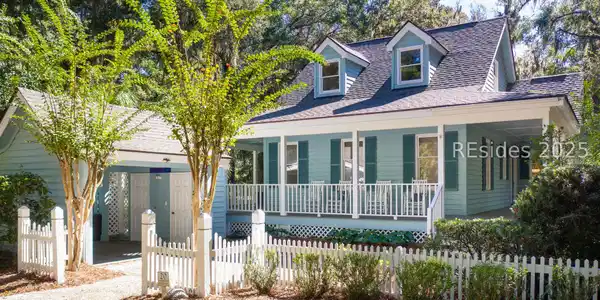 20 Prestwick Green