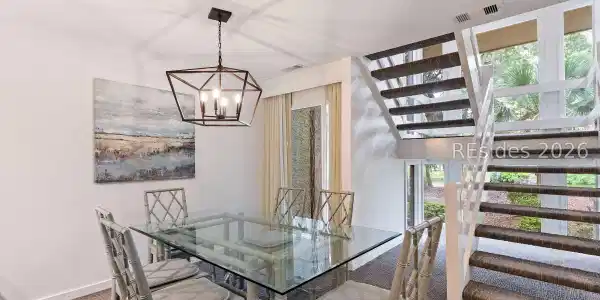 70 Lighthouse Road