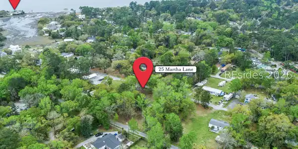 25 Martha Lane