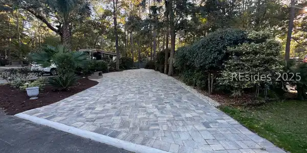 133 Arrow Road