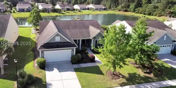 10 Gatewood Lane
