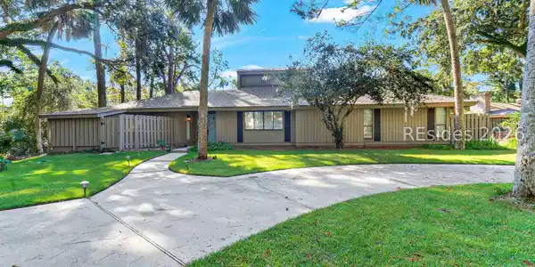 43 Woodbine Place