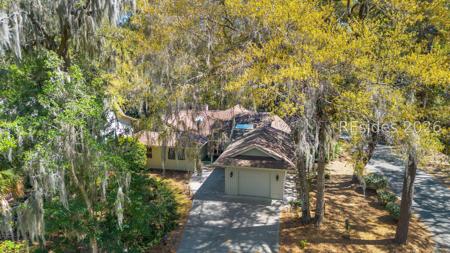 2 Sweet Gum Lane