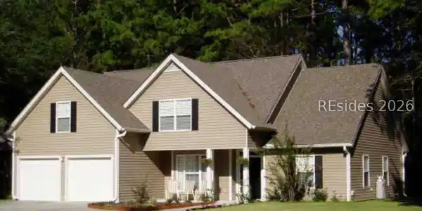 69 Chinaberry Drive