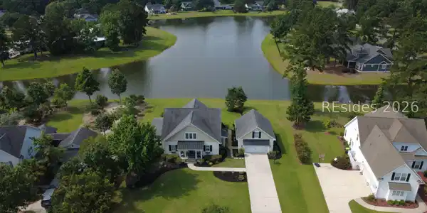 Image 2: Best lagoon view in the community Image 2: Best lagoon view in the community