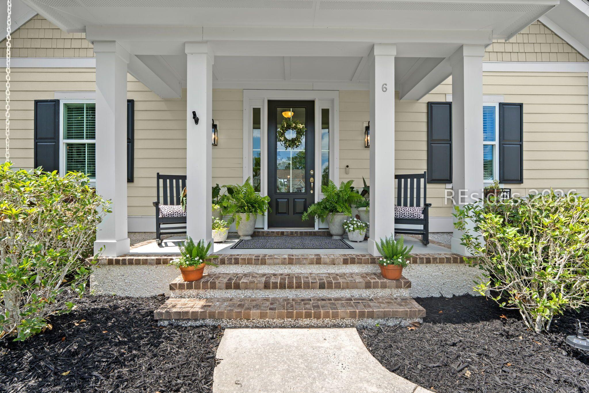 Image 3: Welcome Home!