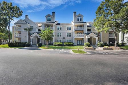 100 Kensington Boulevard