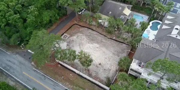 12 Flamingo Street