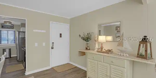 Image 4 Image 4
