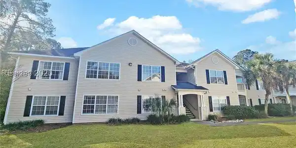 50 Pebble Beach Cove