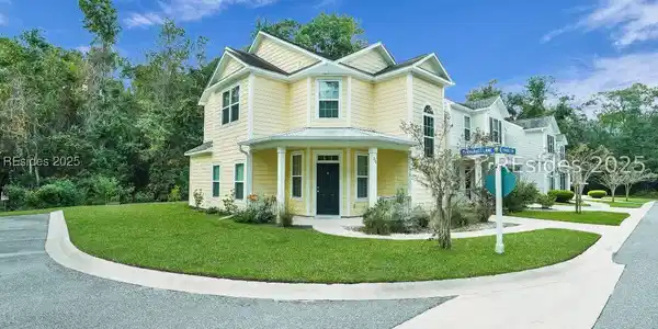 234 Plumgrass Way