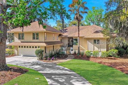 24 Spartina Point