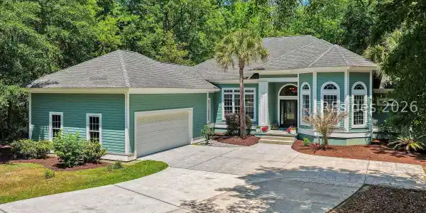 23 Chesterton Court