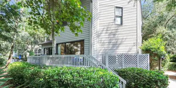 19 Lemoyne Avenue