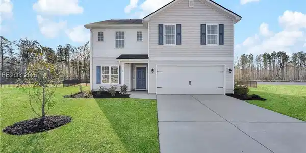6 Westlake Drive
