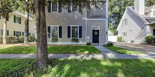 67 Kensington Boulevard