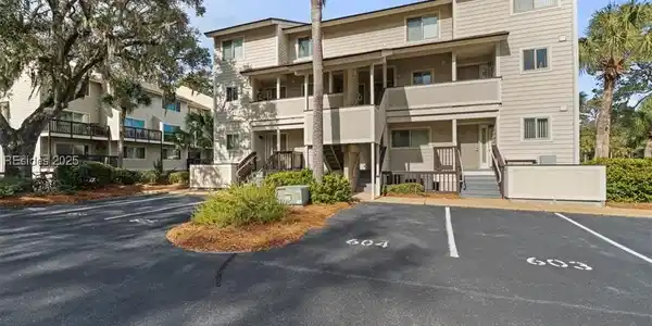 5 Tanglewood Drive