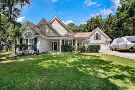 11 Ashley Drive