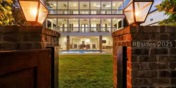 19 Sanddollar Road