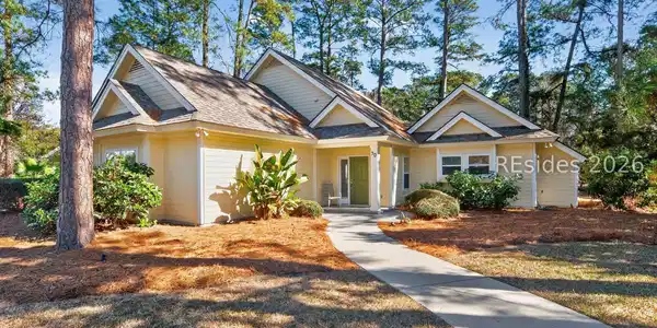 50 Heritage Lakes Drive