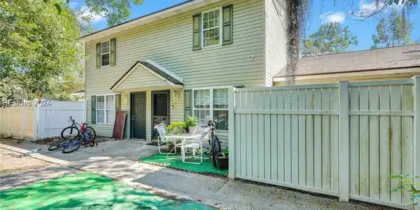 50 Marshland Road