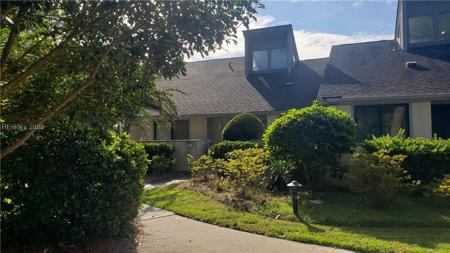 10 Townhouse Manor