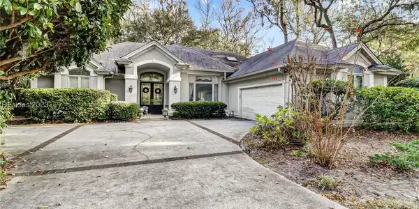 21 Parkwood Drive