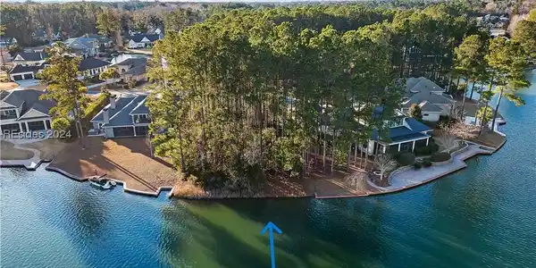 8 Grassy Cove Court