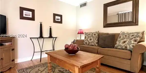 42 S Forest Beach Drive