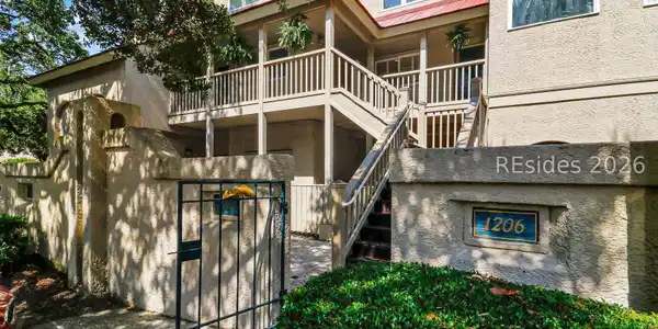 5 Newport Drive
