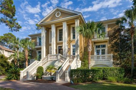 40 Yorkshire Dr