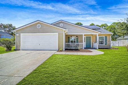 3 Lakeside Drive