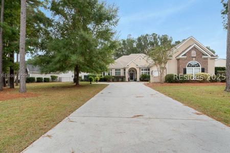 76 Bainbridge Way