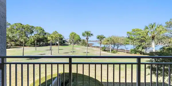 5 Braddock Bluff Drive